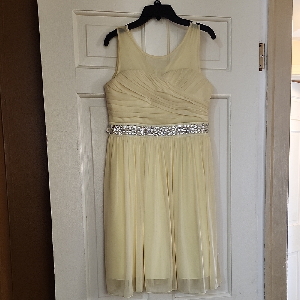 Girls Elegant Special Occasion Sleeveless Dress w/Embellished Waist; Yellow, 16